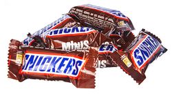 Конфеты шоколадные Snickers minis с карамелью арахисом и нугой, вес