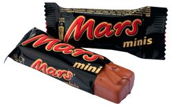 Конфеты шоколадные Mars minis с карамелью и нугой, вес