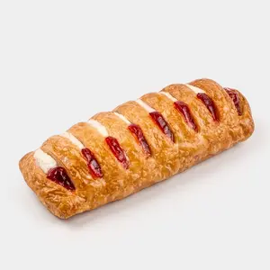 Слойка с творогом и смородиной, 70 г